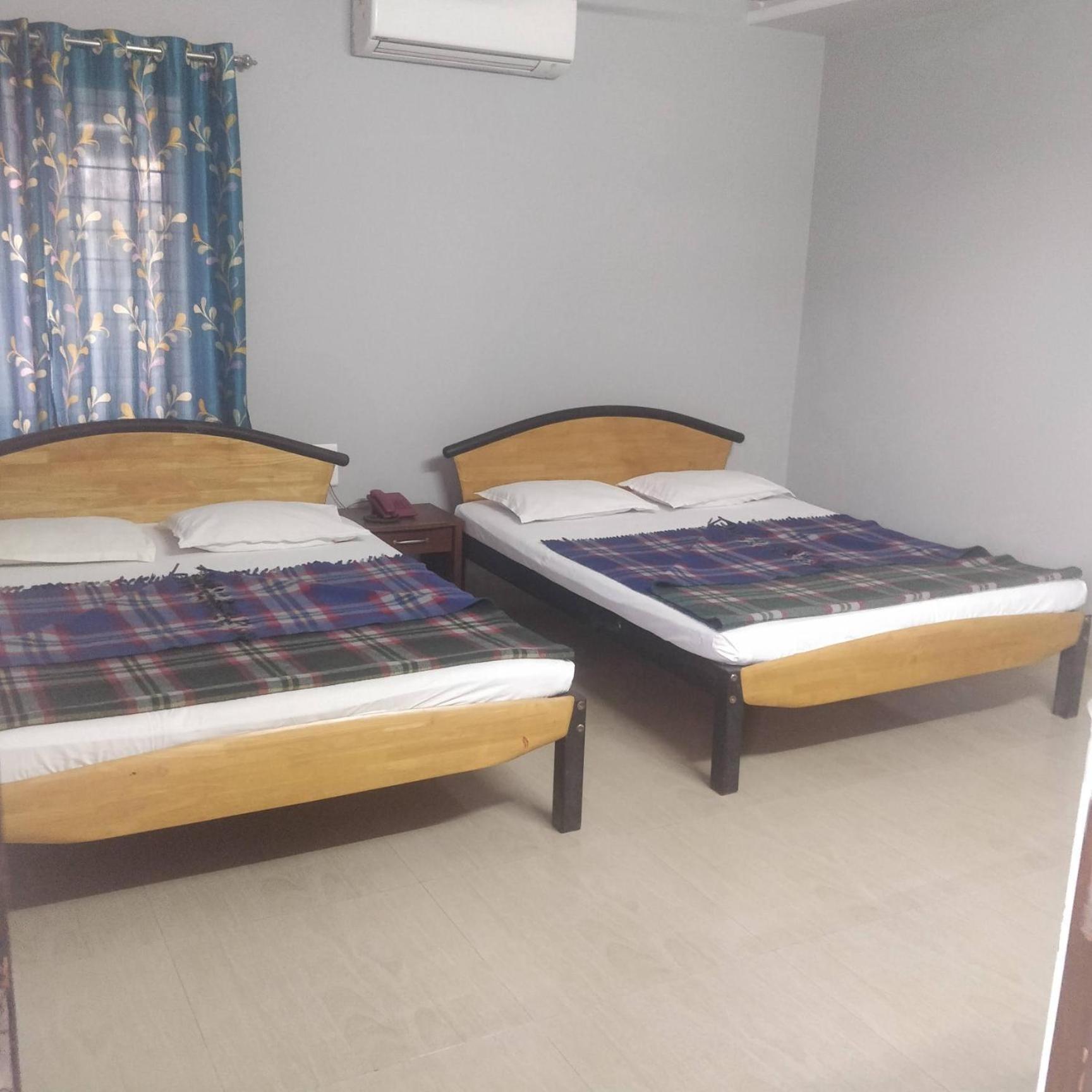 Hotel Delta Executive Shirdi Exterior foto