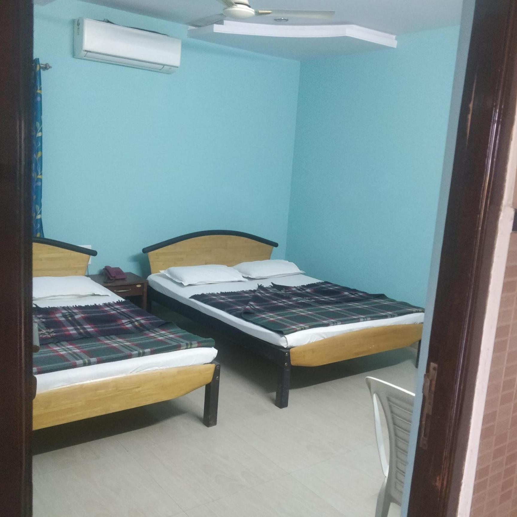 Hotel Delta Executive Shirdi Exterior foto